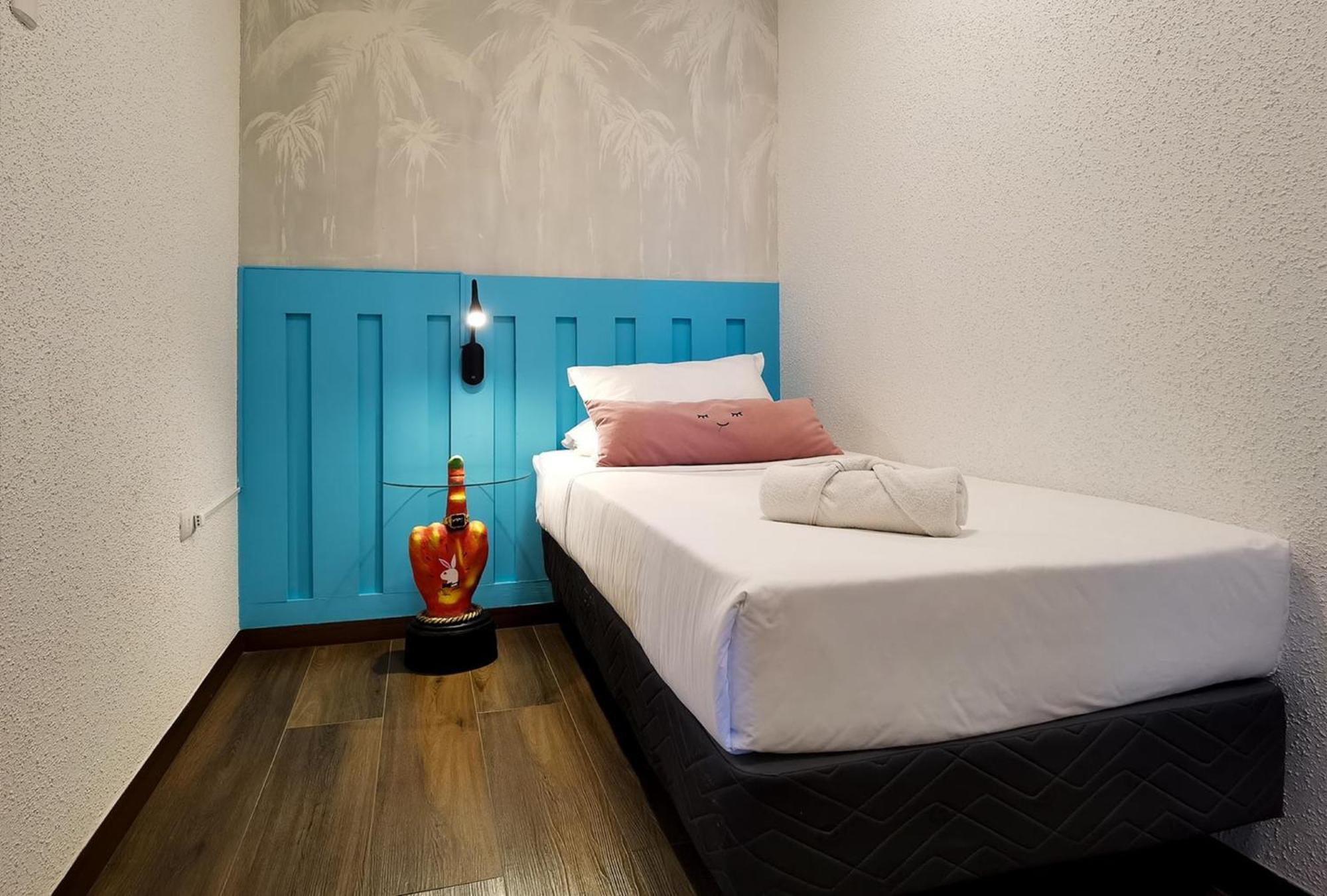 Velero Cavancha Hotel Iquique